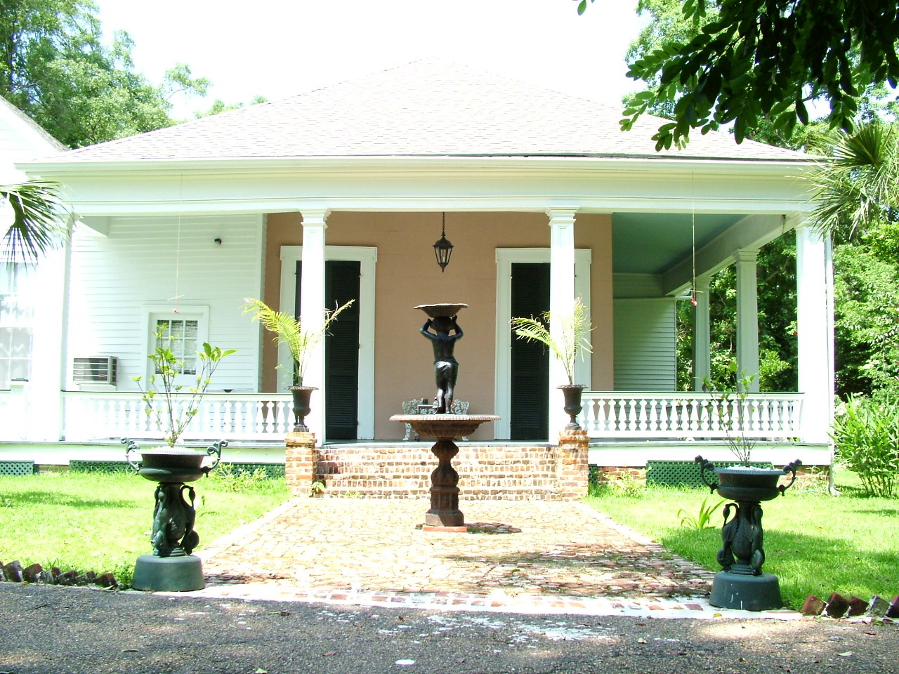 Natchez MS, Bed and Breakfast at the Stone House